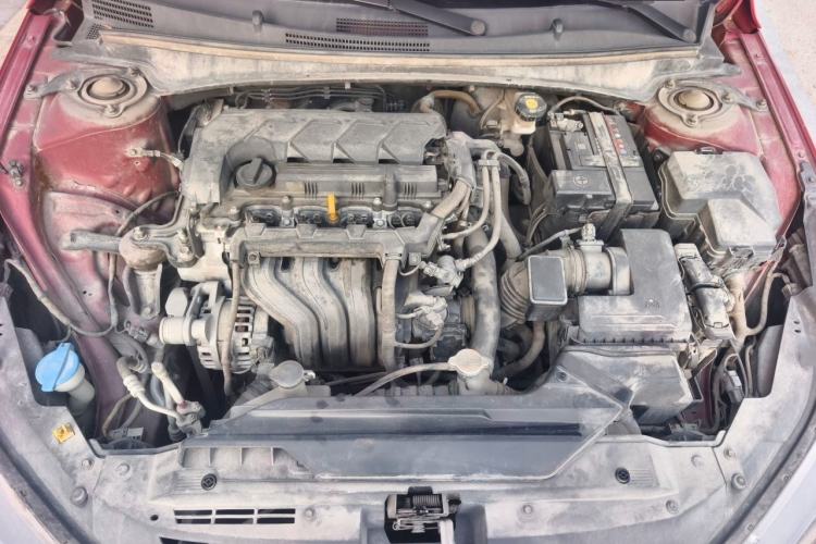 Used Hyundai Elantra 2021 1.5L CVT GLX Elite Edition Engine Bay