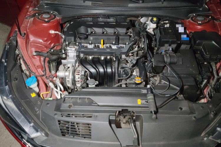 Used Hyundai Elantra 2021 1.5L CVT LUX Prestige Edition Engine Bay