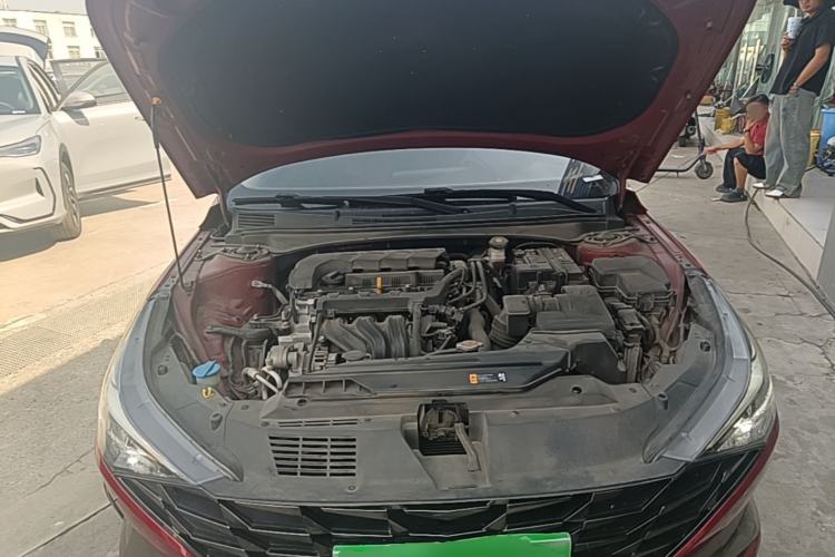 Used Hyundai Elantra 2021 1.5L CVT GLX Elite Edition Engine Bay