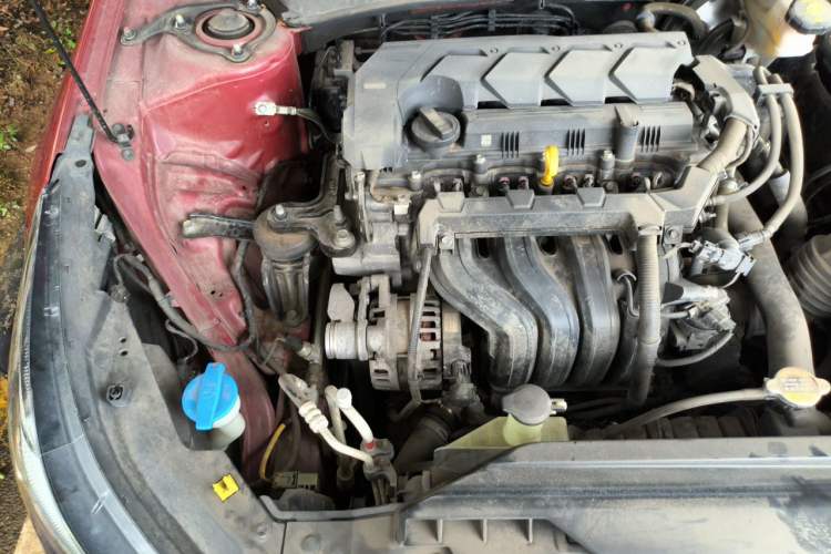 Used Hyundai Elantra 2021 1.5L CVT GLX Elite Edition Engine Bay Right
