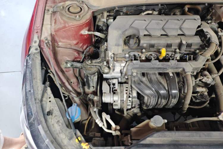 Used Hyundai Elantra 2021 1.5L CVT GLX Elite Edition Engine Bay Right