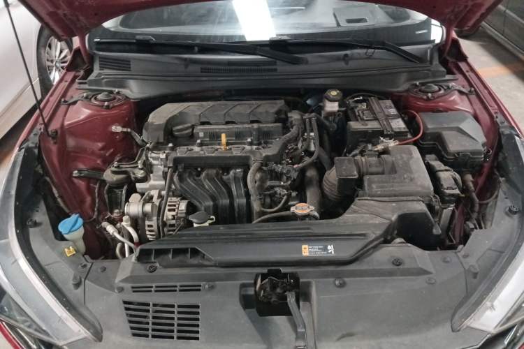 Used Hyundai Elantra 2021 1.5L CVT GLX Elite Edition Engine Bay