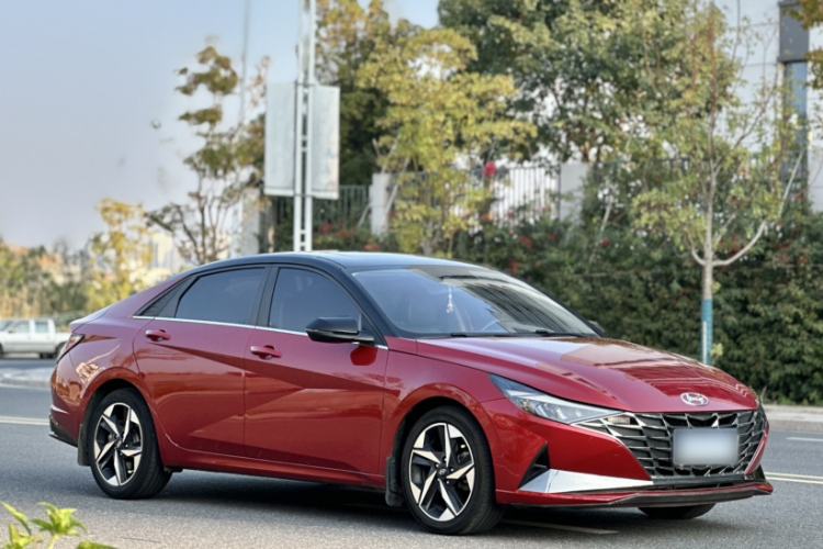 Used Hyundai Elantra 2021 1.5L CVT LUX Prestige Edition Exterior 1