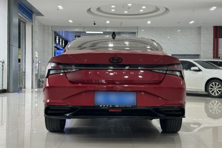 Used Hyundai Elantra 2021 1.5L CVT TOP Flagship Edition Exterior 5