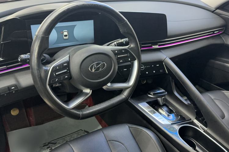 Used Hyundai Elantra 2021 1.5L CVT TOP Flagship Edition Exterior 8