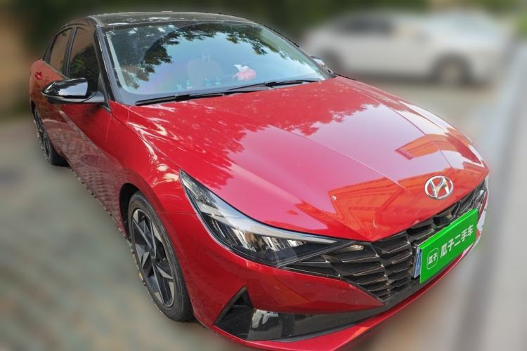 Used Hyundai Elantra 2021 1.5L CVT TOP Flagship Edition Front Right 45 Deg