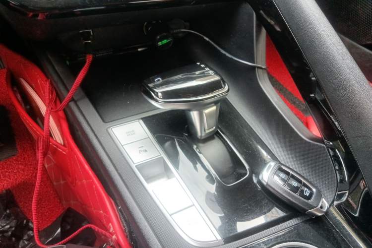 Used Hyundai Elantra 2021 1.5L CVT GLX Elite Edition Gear Lever