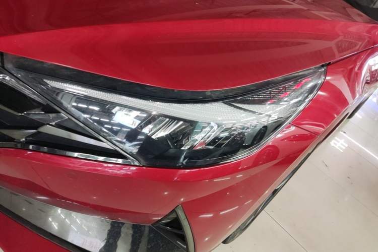Used Hyundai Elantra 2021 1.5L CVT LUX Prestige Edition Left Front Headlight