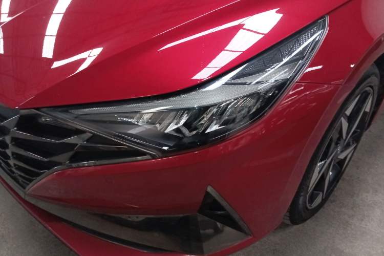 Used Hyundai Elantra 2021 1.5L CVT GLX Elite Edition Left Front Headlight