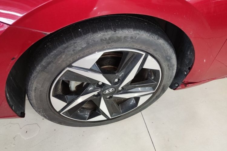 Used Hyundai Elantra 2021 1.5L CVT LUX Prestige Edition Left Front Wheel Hub