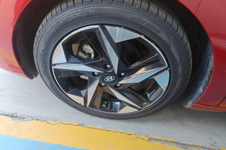 Used Hyundai Elantra 2021 240TGDi DCT TOP Flagship Edition Left Front Wheel Hub