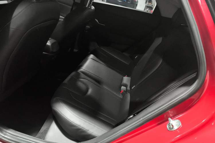 Used Hyundai Elantra 2021 1.5L CVT LUX Prestige Edition Left Rear Seat
