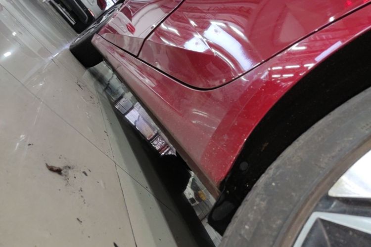 Used Hyundai Elantra 2021 1.5L CVT LUX Prestige Edition Left Side Sill
