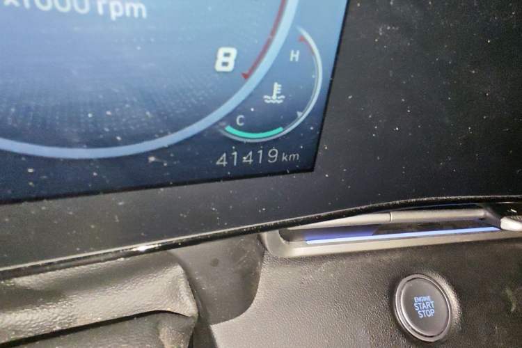 Used Hyundai Elantra 2021 1.5L CVT TOP Flagship Edition Odometer Close Up