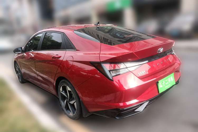 Used Hyundai Elantra 2021 1.5L CVT GLX Elite Edition Rear Left 45 Deg
