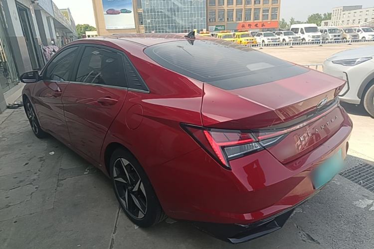 Used Hyundai Elantra 2021 1.5L CVT GLX Elite Edition Rear Left 45 Deg