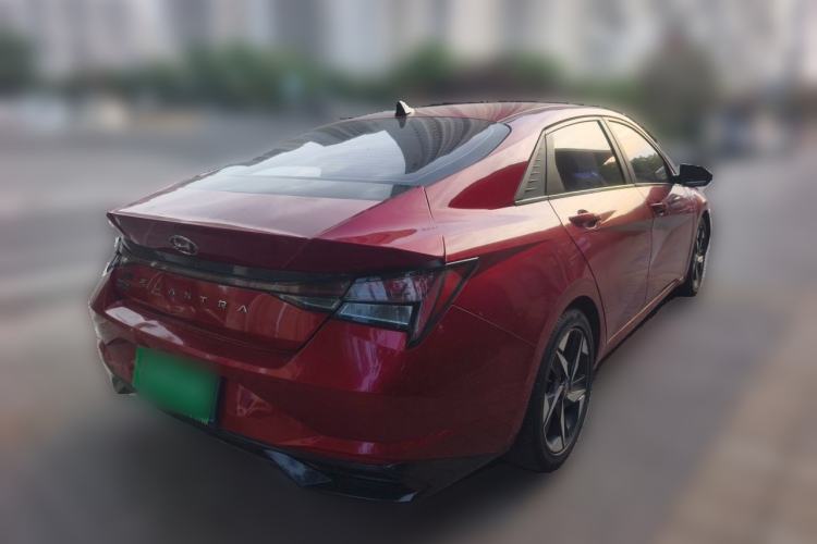 Used Hyundai Elantra 2021 1.5L CVT GLX Elite Edition Rear Right 45 Deg