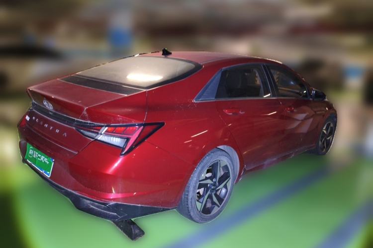 Used Hyundai Elantra 2021 1.5L CVT LUX Prestige Edition Rear Right 45 Deg