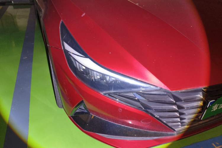 Used Hyundai Elantra 2021 1.5L CVT LUX Prestige Edition Right Front Headlight
