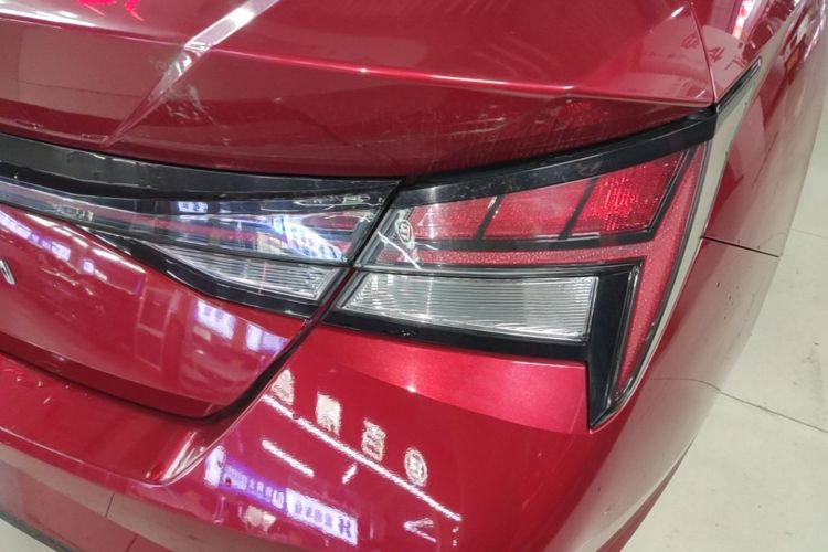 Used Hyundai Elantra 2021 1.5L CVT LUX Prestige Edition Right Rear Taillight