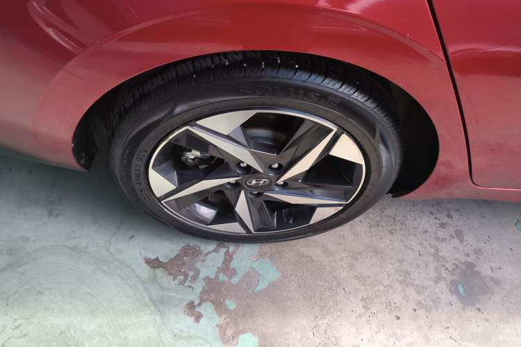 Used Hyundai Elantra 2021 1.5L CVT GLX Elite Edition Right Rear Wheel Hub