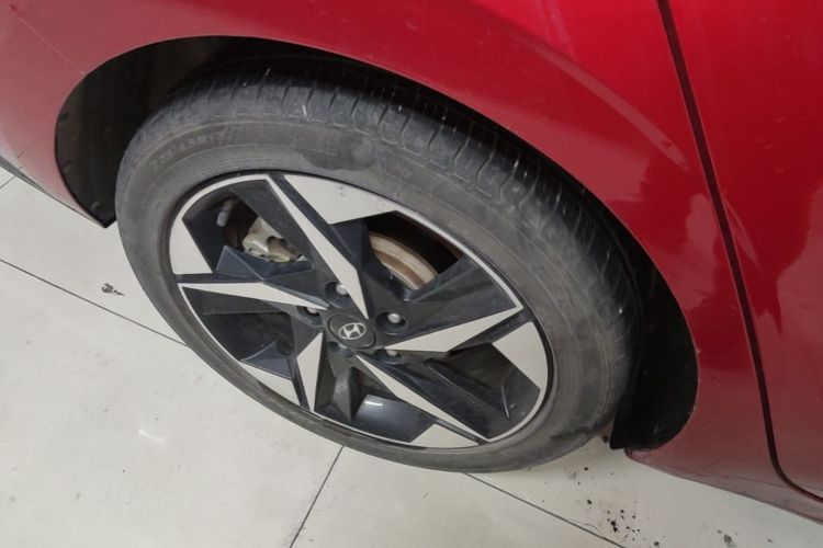 Used Hyundai Elantra 2021 1.5L CVT LUX Prestige Edition Right Rear Wheel Hub