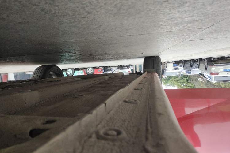 Used Hyundai Elantra 2021 1.5L CVT GLX Elite Edition Right Side Sill