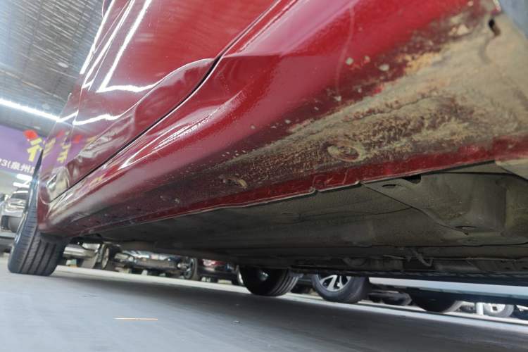 Used Hyundai Elantra 2021 240TGDi DCT TOP Flagship Edition Right Side Sill