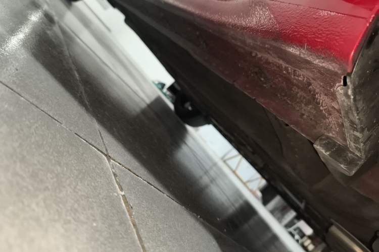 Used Hyundai Elantra 2021 1.5L CVT LUX Prestige Edition Right Side Sill