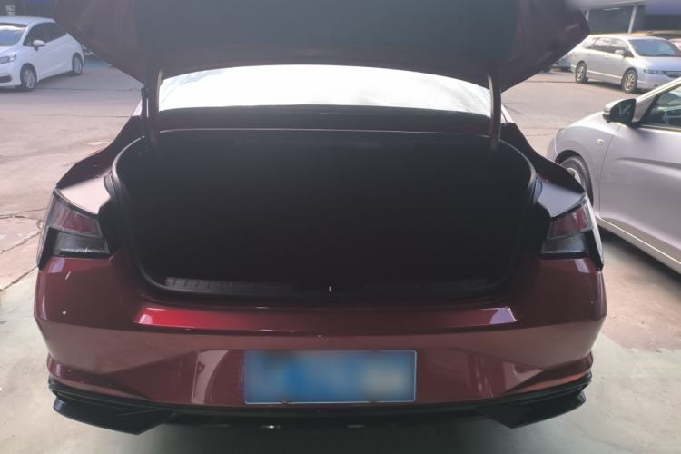 Used Hyundai Elantra 2021 1.5L CVT GLX Elite Edition Trunk