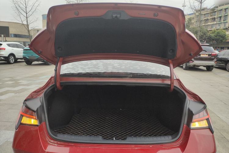 Used Hyundai Elantra 2021 1.5L CVT GLX Elite Edition Trunk