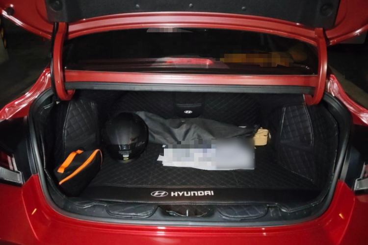 Used Hyundai Elantra 2021 1.5L CVT LUX Prestige Edition Trunk