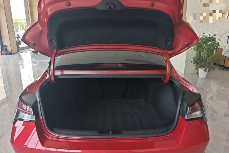 Used Hyundai Elantra 2021 1.5L CVT LUX Prestige Edition Trunk