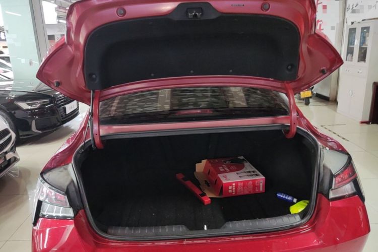 Used Hyundai Elantra 2021 1.5L CVT LUX Prestige Edition Trunk