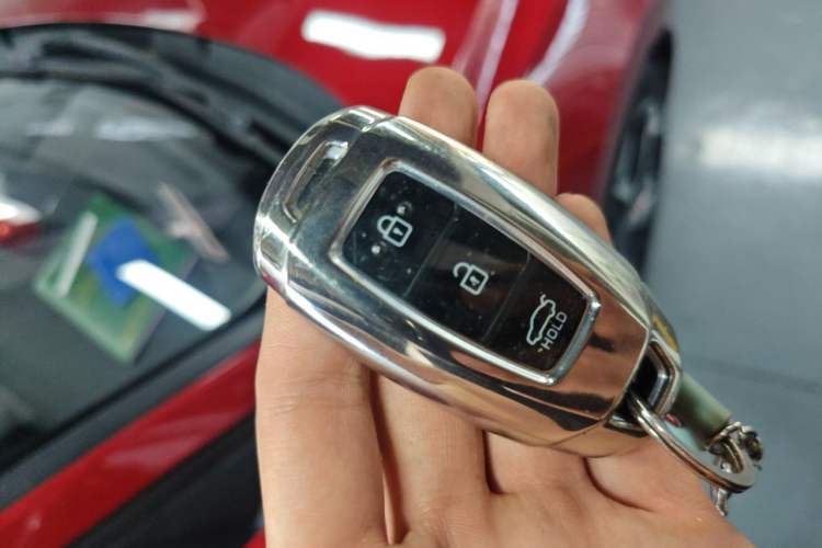 Used Hyundai Elantra 2021 1.5L CVT GLX Elite Edition Vehicle Key