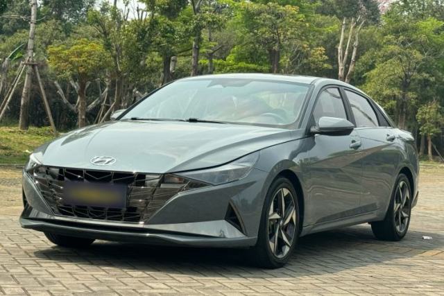 Used Hyundai Elantra 2021 240TGDi DCT LUX Prestige Edition