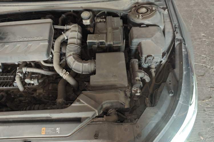 Used Hyundai Elantra 2021 240TGDi DCT LUX Prestige Edition Engine Bay Left