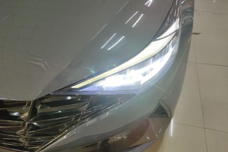 Used Hyundai Elantra 2021 240TGDi DCT TOP Flagship Edition Left Front Headlight