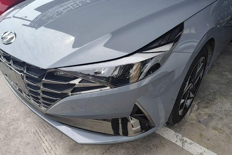 Used Hyundai Elantra 2021 1.5L CVT GLX Elite Edition Left Front Headlight