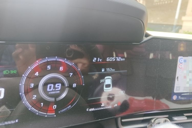 Used Hyundai Elantra 2021 1.5L CVT LUX Prestige Edition Odometer Close Up