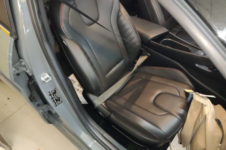 Used Hyundai Elantra 2021 240TGDi DCT TOP Flagship Edition Right Front Seat