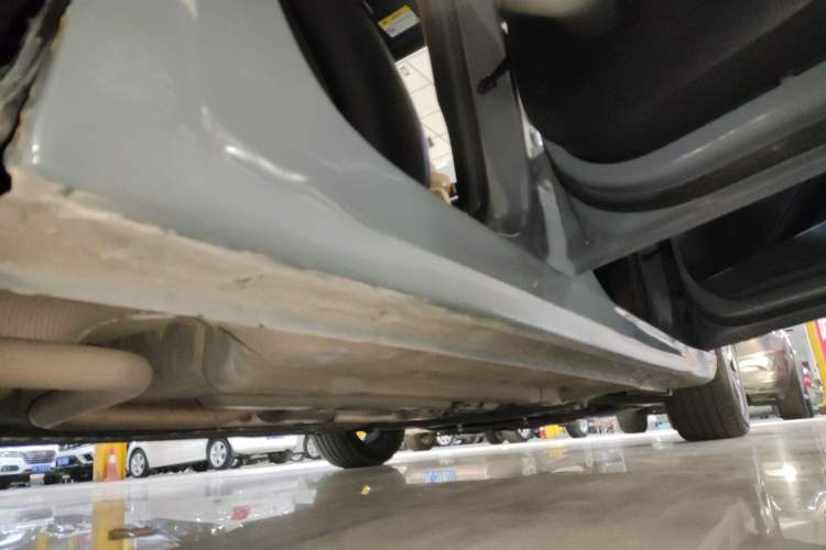 Used Hyundai Elantra 2021 240TGDi DCT TOP Flagship Edition Right Side Sill