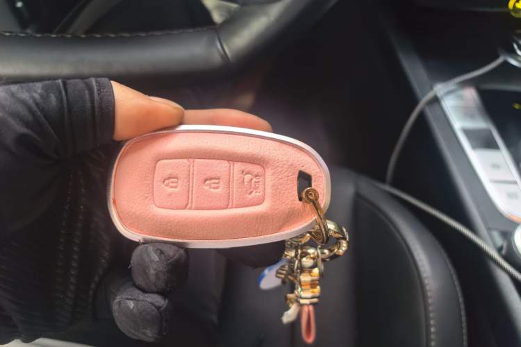 Used Hyundai Elantra 2021 1.5L CVT LUX Prestige Edition Vehicle Key