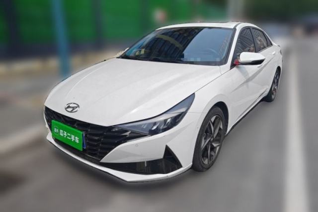 Used Hyundai Elantra 2021 1.5L CVT LUX Prestige Edition