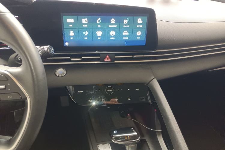 Used Hyundai Elantra 2021 1.5L CVT LUX Prestige Edition Audio And AC Panel