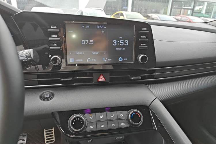 Used Hyundai Elantra 2021 240TGDi DCT GLX Elite Edition Audio And AC Panel