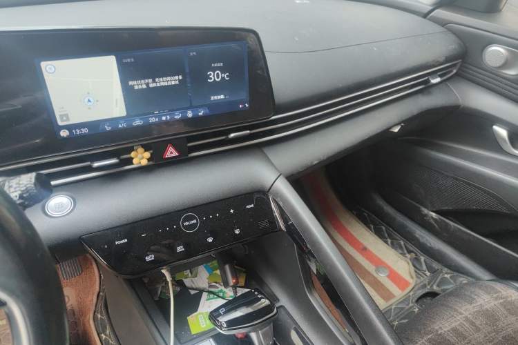 Used Hyundai Elantra 2021 1.5L CVT GLX Elite Edition Audio And AC Panel