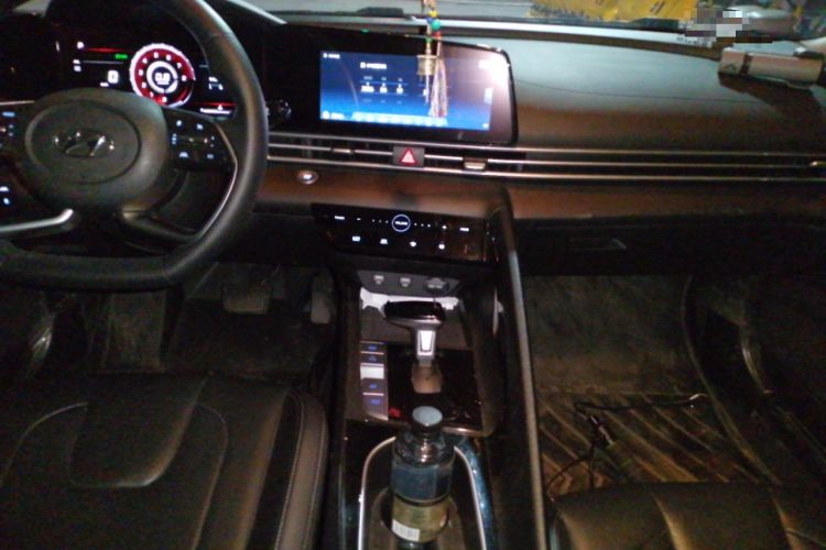 Used Hyundai Elantra 2021 1.5L CVT LUX Prestige Edition Audio And AC Panel