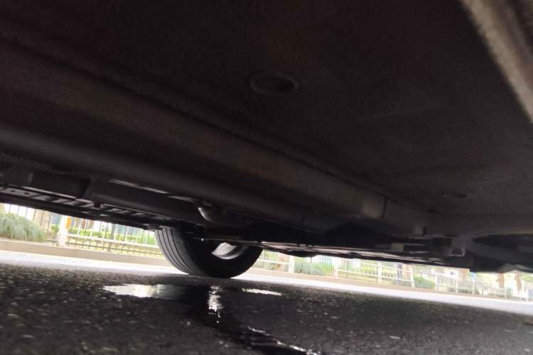 Used Hyundai Elantra 2021 1.5L CVT LUX Prestige Edition Chassis Front Left