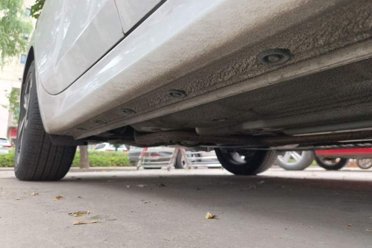 Used Hyundai Elantra 2021 1.5L CVT LUX Prestige Edition Chassis Front Right
